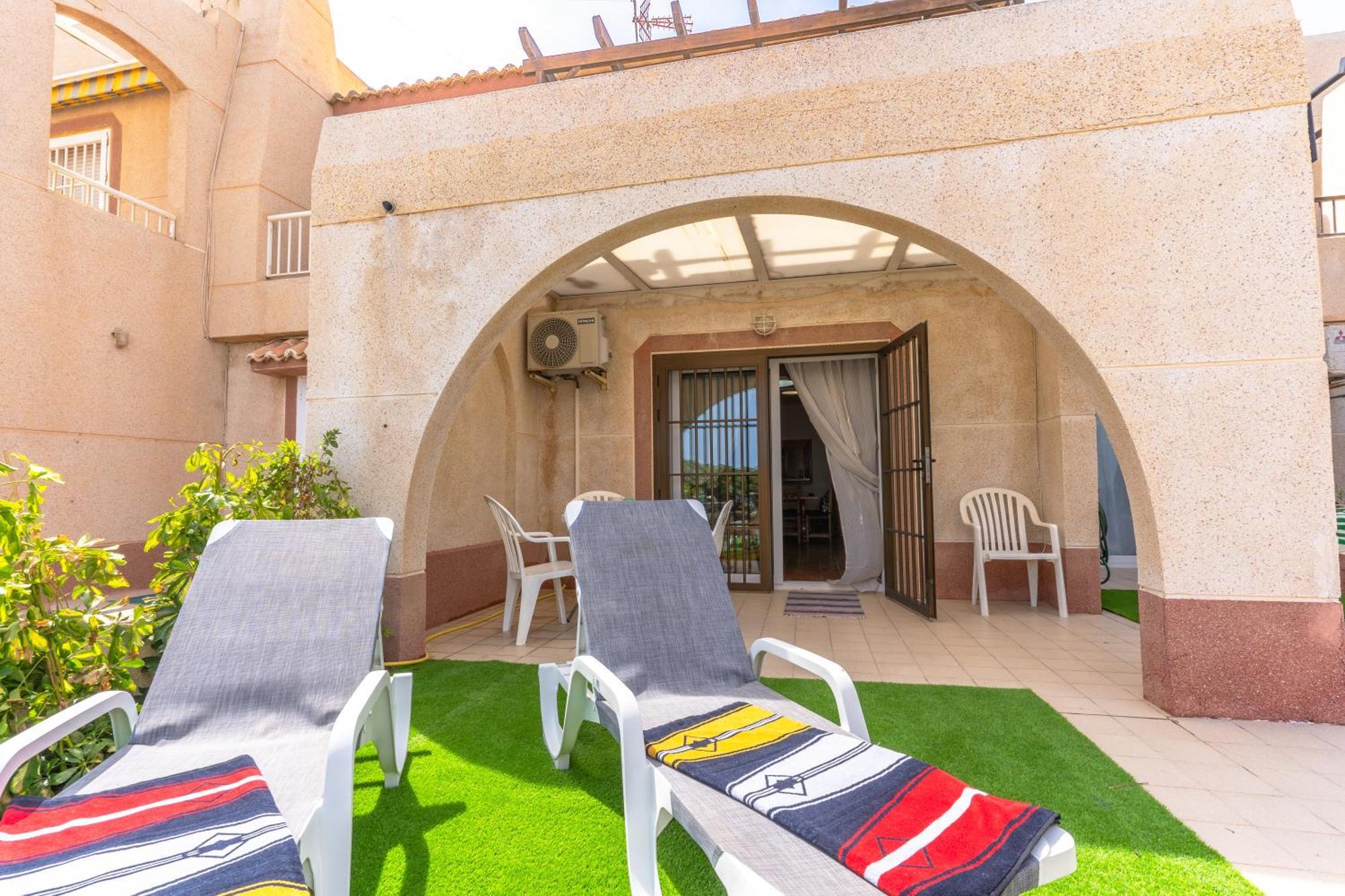 Beachhouse Playa R&R Roquetas de Mar Exteriör bild